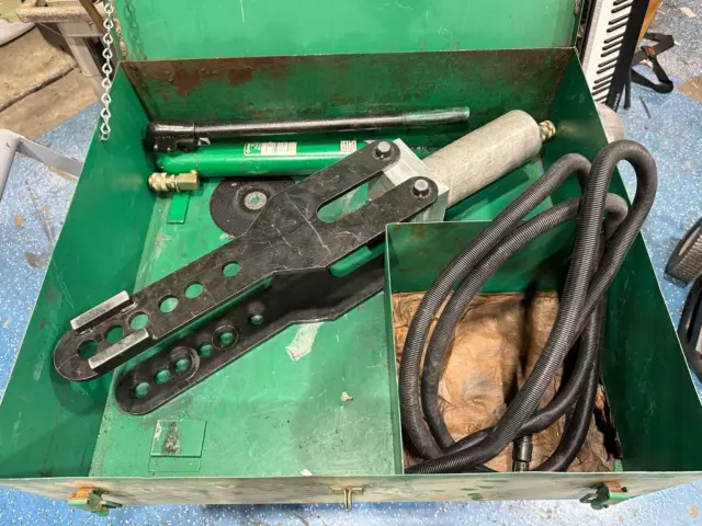 GREENLEE Pipe 782 Hydraulic Bender w/ Hand Pump - LOCAL PICKUP ONLY