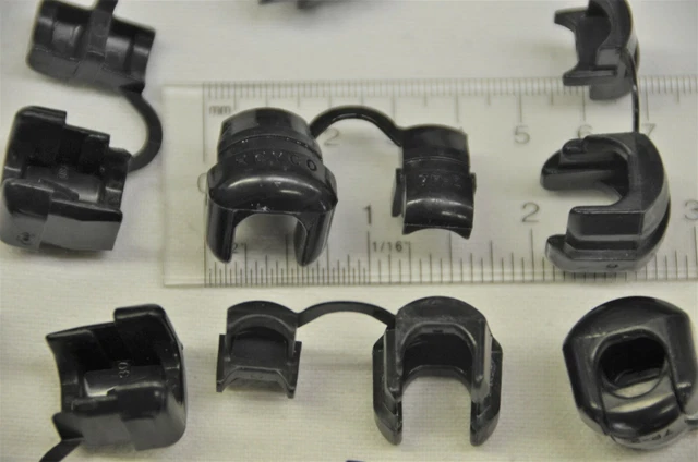 20 pieces Heyco Cable Strain Relief Bushings 7P-2