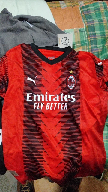 Completo sales calcio milan