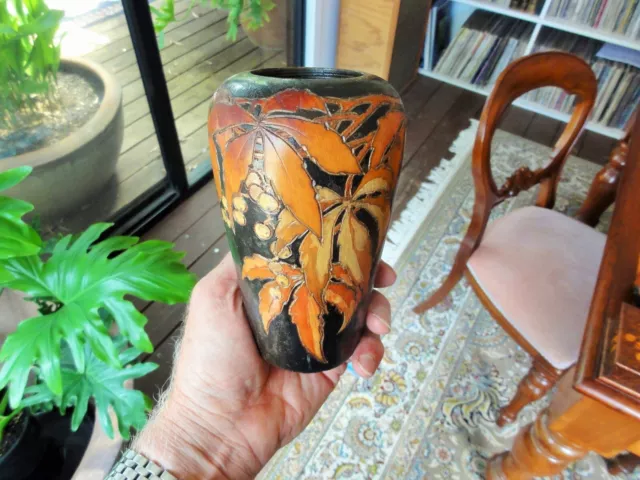 NICE 15cm HIGH POKERWORK VASE WITH LEAVES/BERRIES DESIGN ALL ROUND.  SIGNED