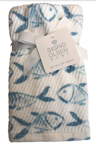 Sigrid Olsen Fingertip Towels Set of 2 Bathroom White with Blue Fish Summer