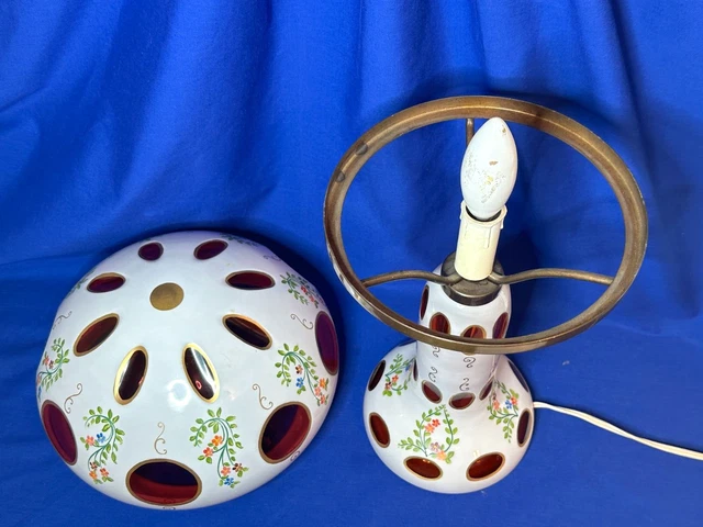 MURANO ITALIENISCHE KUNST Glas weiß Overlay geschnitten zu Cranberry ...