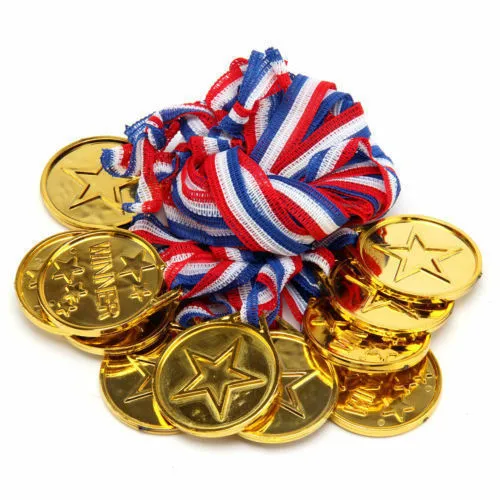 Kinder Kinder Gold Kunststoff Gewinner Medaillen Sport Tag Party Tasche Preis Auszeichnungen Spielzeug 3