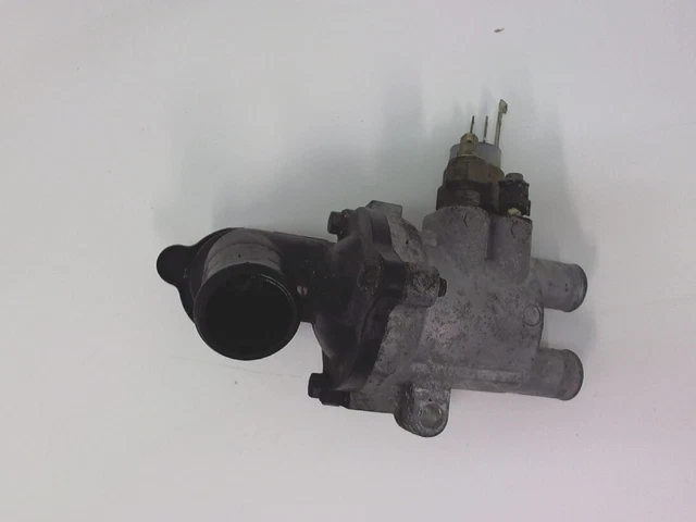 THERMOSTAT HOUSING Yamaha FAZER 600 1998-1999 2001