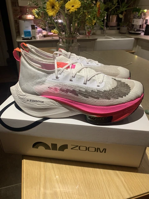 Nike zoomx vaporfly deals next uk size 9