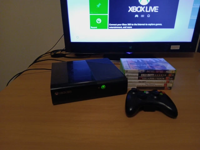 Microsoft XBOX 360 E 250GB Console