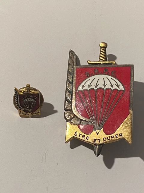 LOT 2 INSIGNES Militaires Du 3 R P C R giment Parachutistes Coloniaux lot-2-insignes-militaires-du-3-r-p-c-r-giment-parachutistes-coloniaux