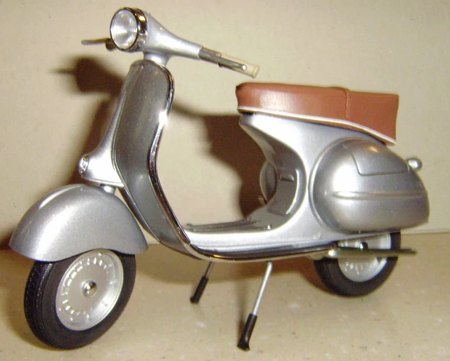 No530 ジャンクバイク 1/12 AUTO art VESPA GS150 s-l400.jpg