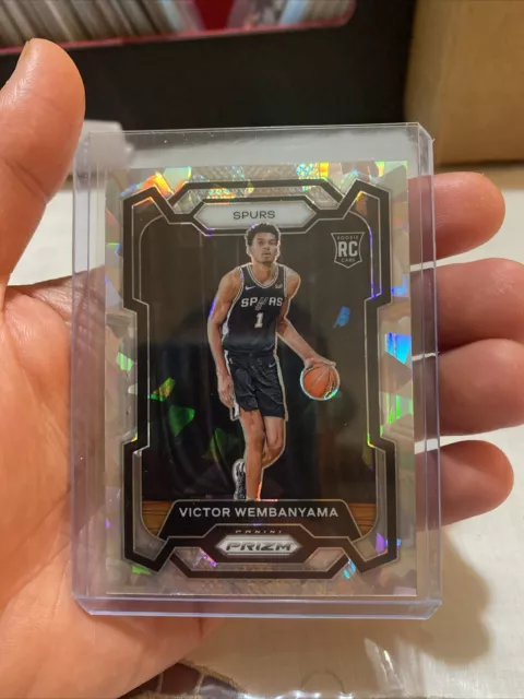 NBA 23-24 Prizm Victor Wembanyama Rookie Cracked Ice.