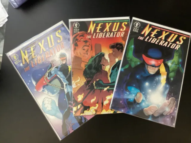 Dark Horse Comics, Nexus the Liberator #1,2,4 , Adam Hughes!, Look!