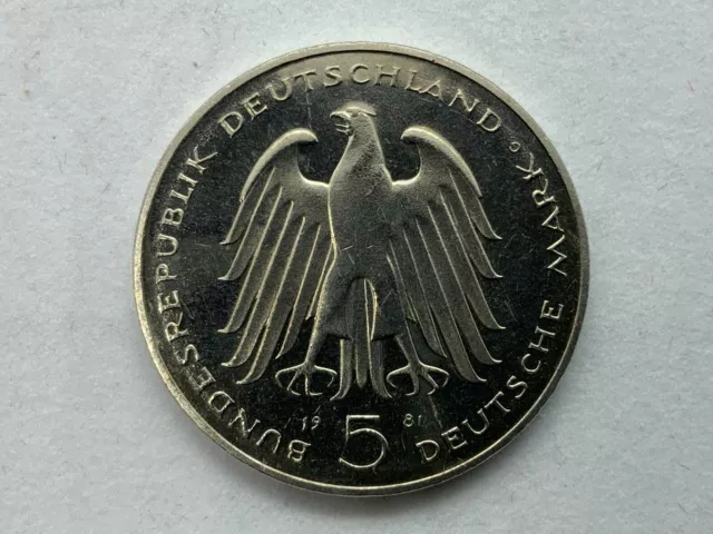 5 Dm 1981 Coin Carl Reichsfreiherr Vom Stone Condition As Seen In Photos