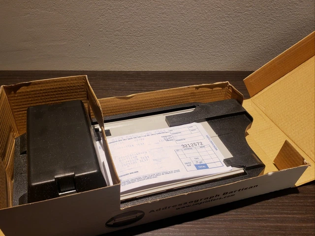 Addressograph Bartizan Credit Card CC Imprinter FLATBED 4850 Retail, NEW in box