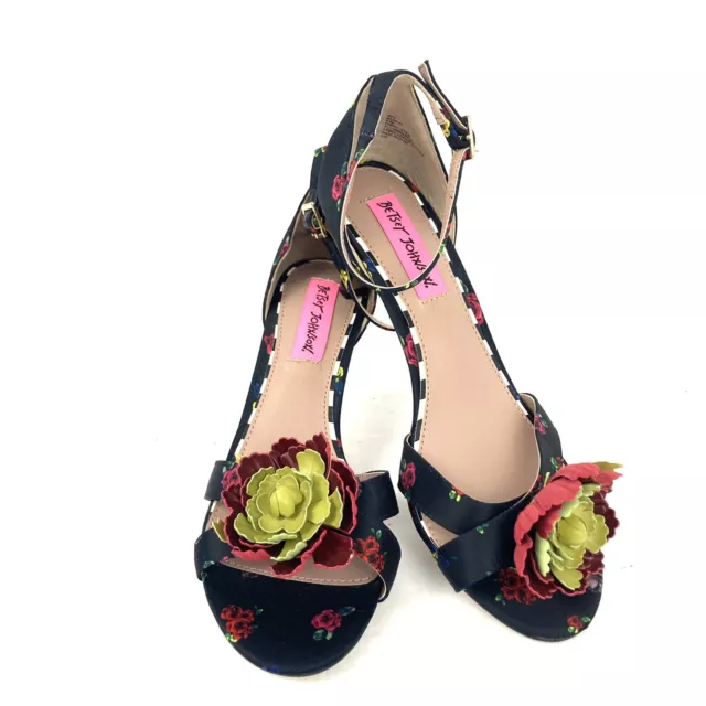 Betsey Johnson Black Floral Strappy Retro Kitten Heel Sandals Size 6.5