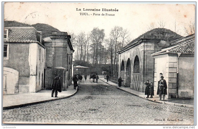 54 TOUL - la porte de France