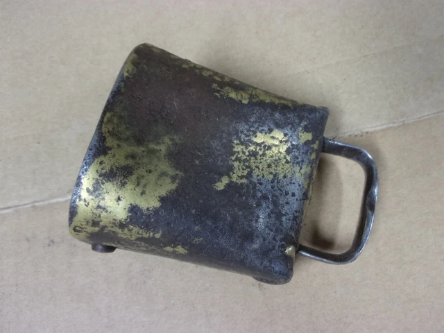 Vtg Antique Barn Dairy Steel Cow Sheep Goat Small Collar Bell Clapper Forged Old