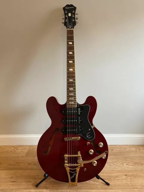 Epiphone Limited Edition Riviera Custom P93 Wine Red 2019 w/ Epiphone Hard Case
