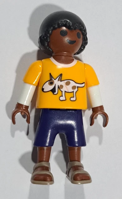PLAYMOBIL NIÑO NEGRO Con Perro En Camiseta 21/8/23 EUR 1,50