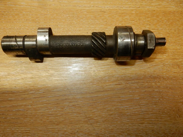 VINTAGE TRIUMPH 3TA 5Ta Pair Of Camshafts - Ref B4Z £50.00 - PicClick UK