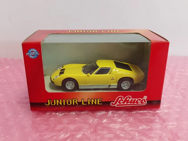 Lancia Stratos Civile Jaune 1/43 – Universal Hobbies – 1975 – Neuve