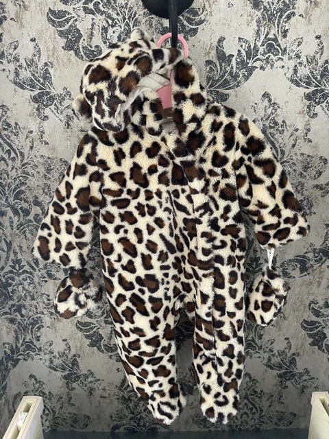 River island Baby girl snowsuit pramsuit winter leopard mittens 3-6month