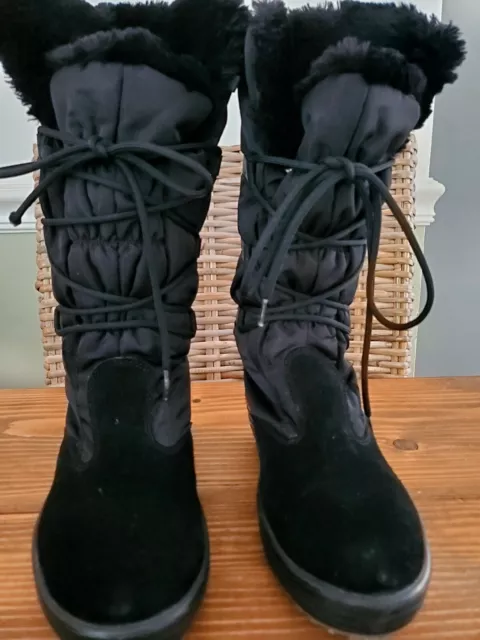 Womens Pajar Snow Boots Size 7 Black Faux Fur Lace Up Size 38