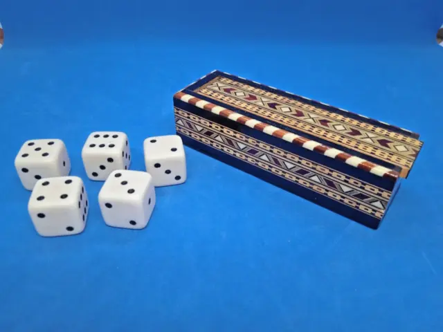 Vintage Lacquered Playing Dice Storage Box