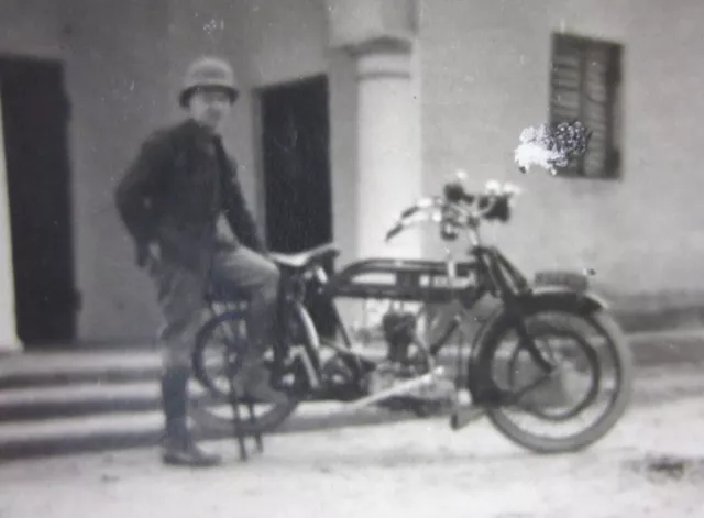 Photographs, Motorcycle Memorabilia, Motorcycles