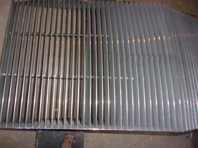1985 Buick Riviera Grill Oem Used Gm Part Radiator Grille Front 2