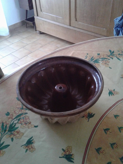 moule à kouglof en terre cuite vernissée