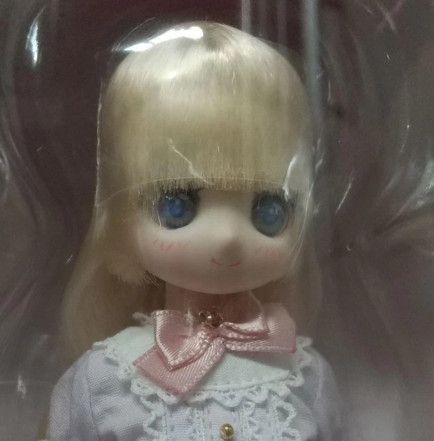 RARE A GIFT from Mary Knight Mebae Store Limited Ver Azone Doll Japan £ ...