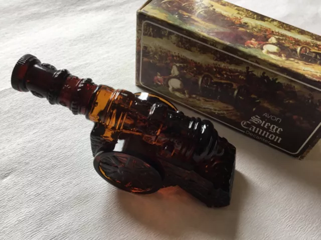 Avon Siege Cannon decanter bottle, wild country aftershave 60ml full with box