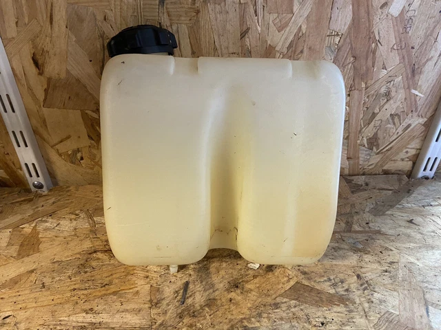 Réservoirs De Carburant Pour Tracteurs │ | En PEHD