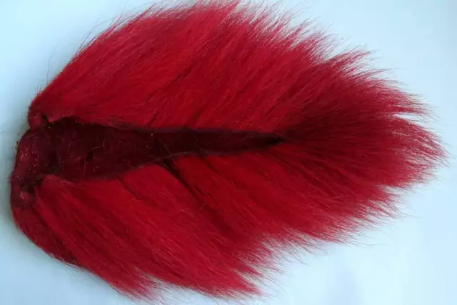 1 x QUEUE CERF ROUGE 25-30cm montage mouche fly tying deer tail red