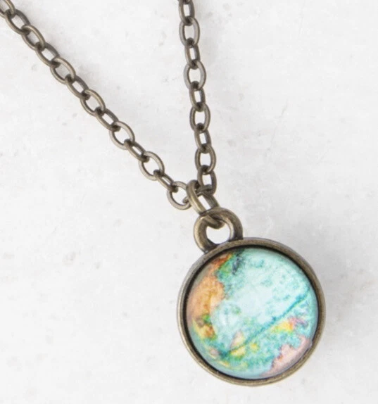 Plunder traveler necklace store