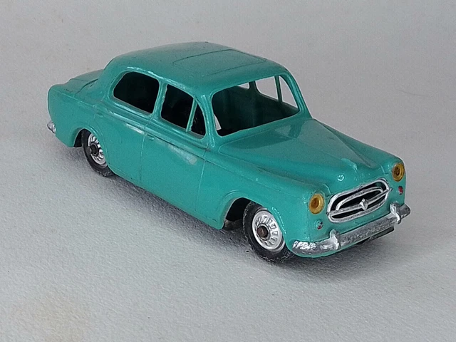 Miniature Norev 1/86 – Peugeot 403 Pick-up Bâché – Boîte Correcte – Ancien