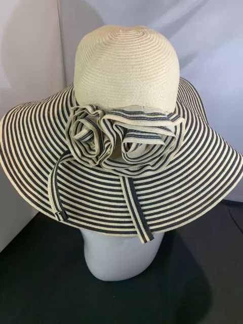 Jessica Simpson Beach Floppy Hat Wide Brim Sun Vacation Hat Packable Flower O/S
