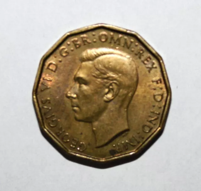 S2 - Great Britain 3 Pence 1943 Almost Uncirculated Coin - King George VI