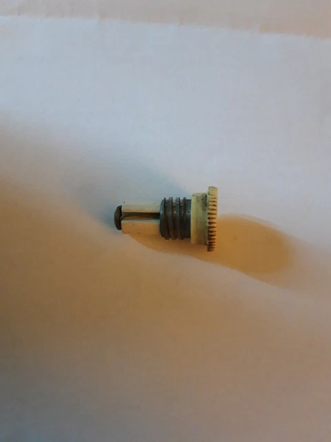 1 ancien Porte fusible et fusible 6 ampères  pour Amboise  Legrand