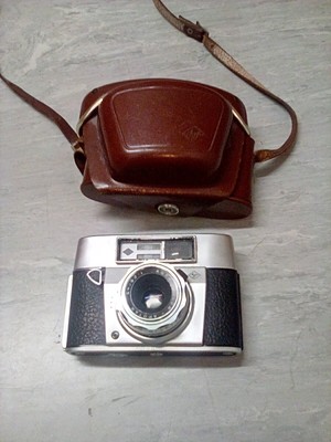 Agfa SILETTE pronto 1:2 .8/45 35mm con Custodia in Pelle Marrone Aderente vintage LOMO 