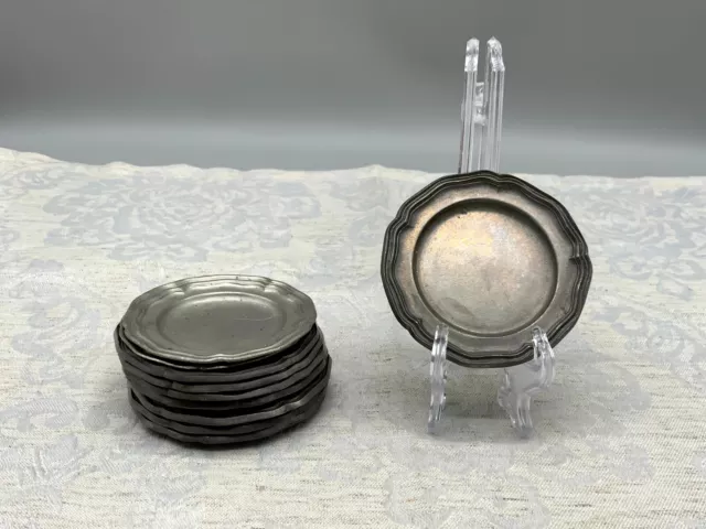 Set bestehend aus elf Miniaturtellern aus Zinn 11x Teller