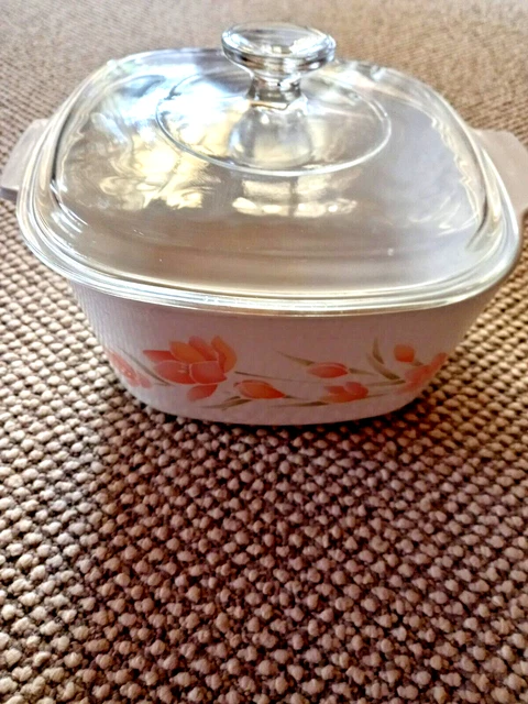CORNING WARE PEACH Floral litre Casserole dish with lid