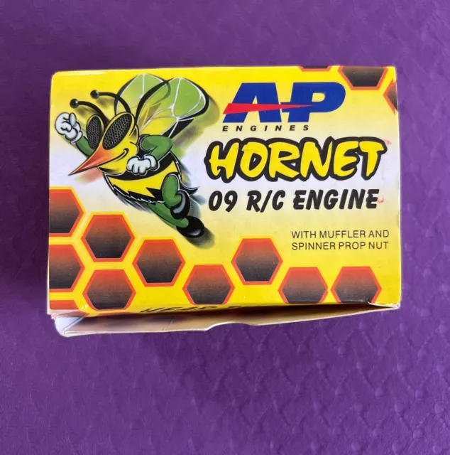 AP ENGINES. HORNET 09 R/C ENGINE. ITEM No. 211300.