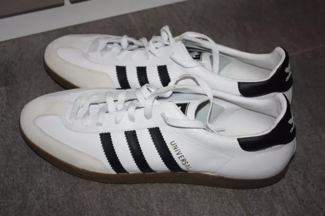 Adidas universal 1999 top