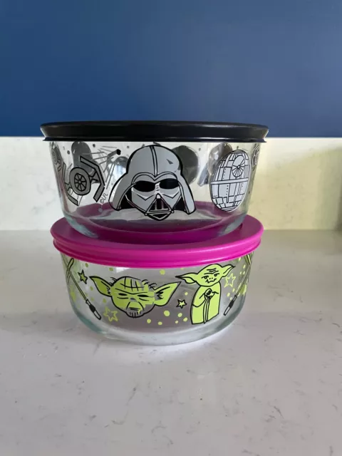 https://www.picclickimg.com/1j4AAOSwIDViFSGT/Pyrex-Star-Wars-Glass-4-Cup-Bowl-Storage-Container.webp