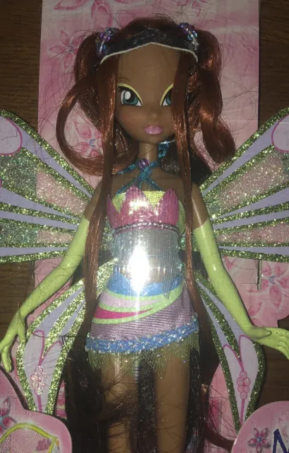 Poupée Winx Club Layla / Aisha Super Fate Enchantix Giochi Preziosi