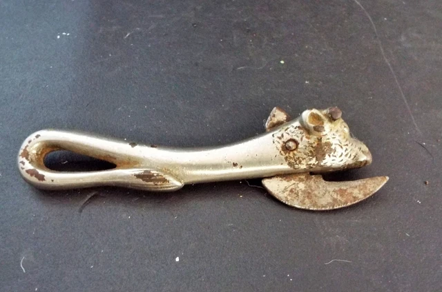 Antique Cast Iron Bull Head Can/Tin Opener - Bully Beef - Early 20Th Century