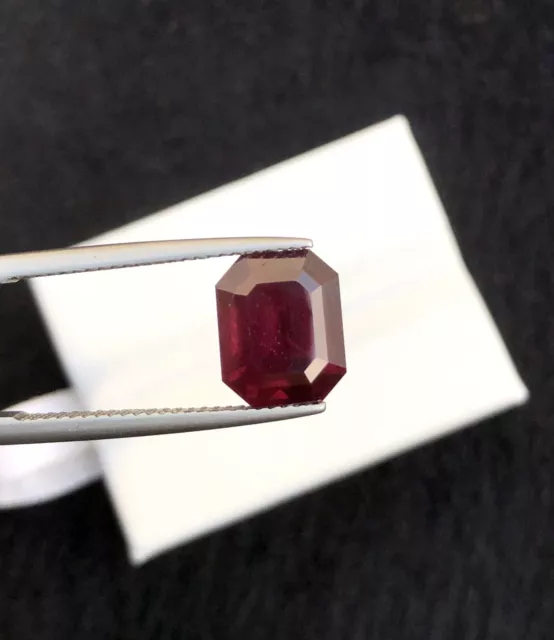 5.90 Carat Rhodolite Garnet Faceted Loose Gemstone from Africa