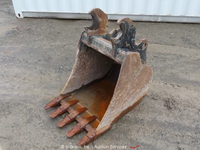 Kubota K7427A 24" Trenching Digging Bucket Attachment For Excavators bidadoo