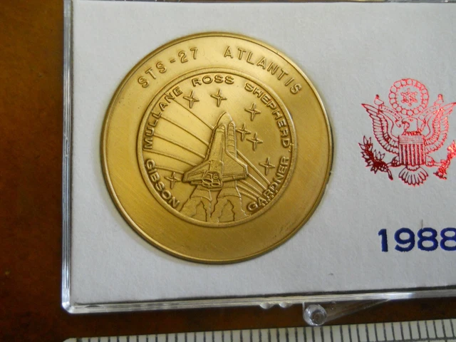 Nasa Shuttle Mission Sts27-Atlantis Bronze Medallion (New In Display Box)