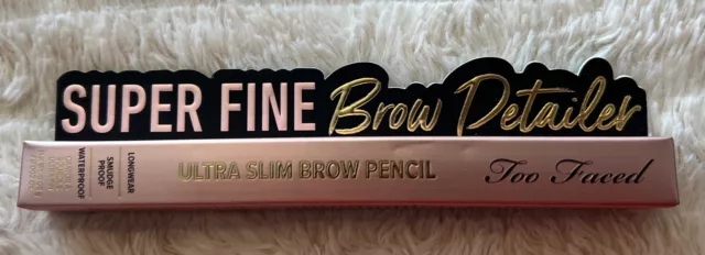 Too Faced Súper Fine Brow Detailer, Medium Brown, 0.08g